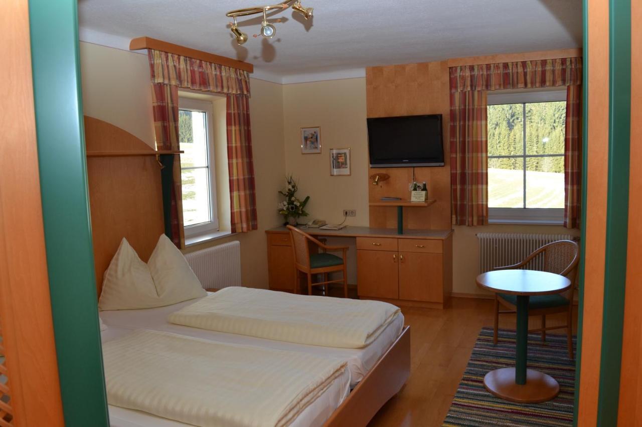Gasthof-Pension Nordwald Harbach  Kamer foto