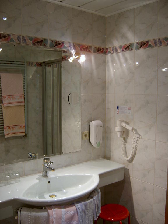 Gasthof-Pension Nordwald Harbach  Kamer foto
