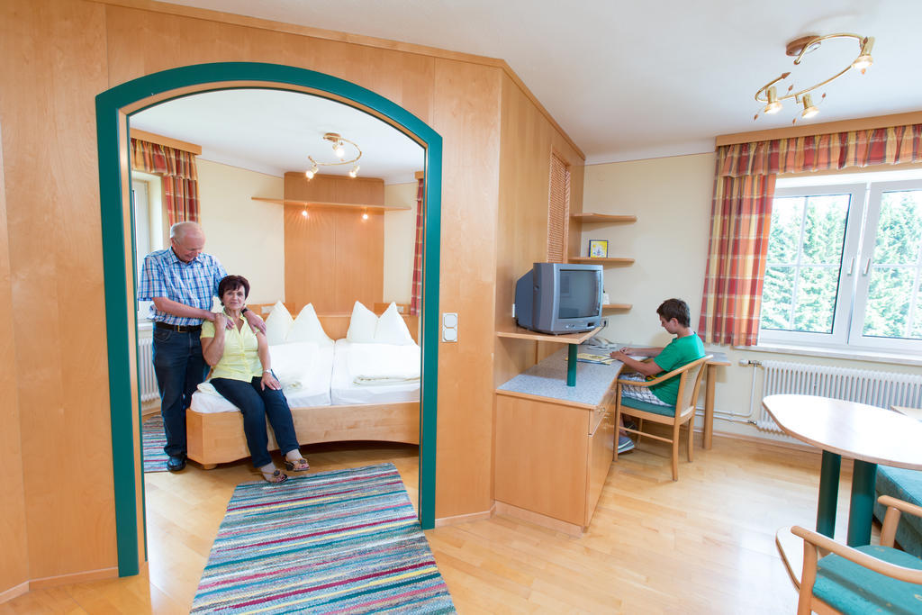 Gasthof-Pension Nordwald Harbach  Kamer foto
