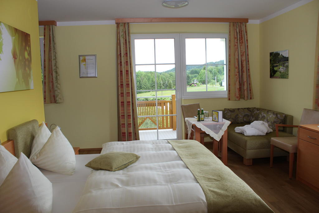 Gasthof-Pension Nordwald Harbach  Kamer foto